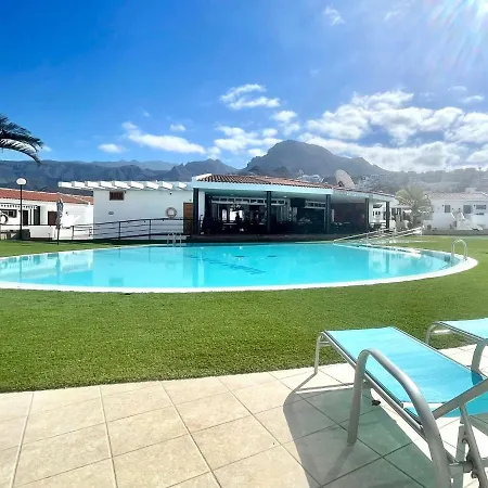 Lägenhet Apartment With Beautiful View, Wifi, Pool, Tenerife South *