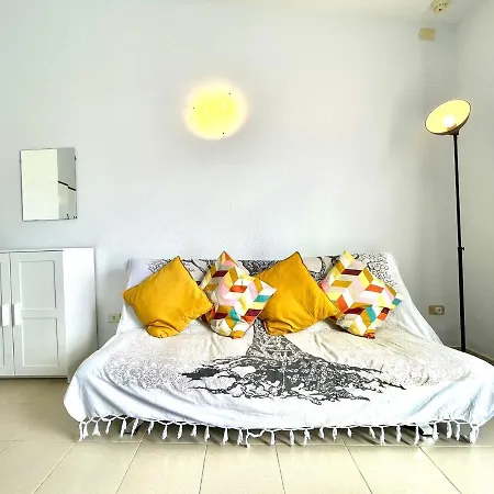 Apartment With Beautiful View, Wifi, Pool, Tenerife South Costa Adeje (Tenerife)