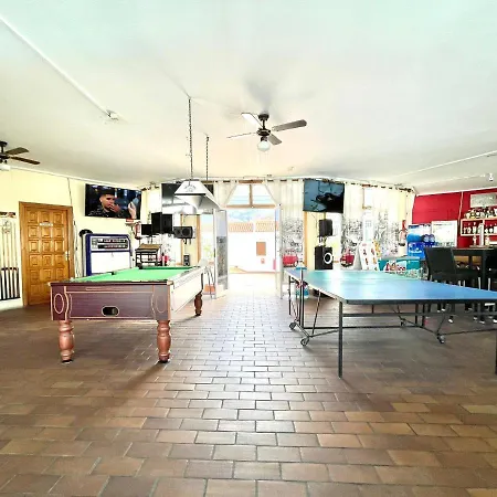 Apartment With Beautiful View, Wifi, Pool, Tenerife South Lägenhet