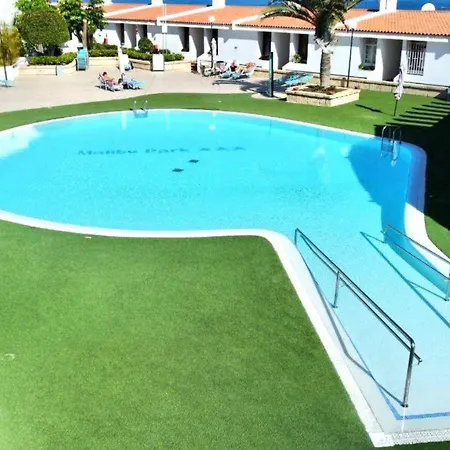 Apartment With Beautiful View, Wifi, Pool, Tenerife South Lägenhet
